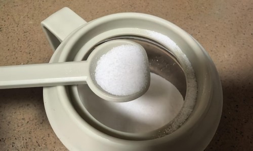 孩子脸上皮肤有点发白怎么回事啊网-分享孩子脸上白一块一块的怎么回事，孩子脸上皮肤一块白一块白的怎么回事知识库